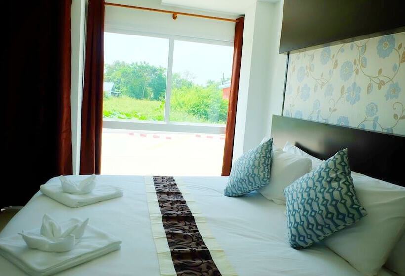 O2 Hotel Sakonnakhon