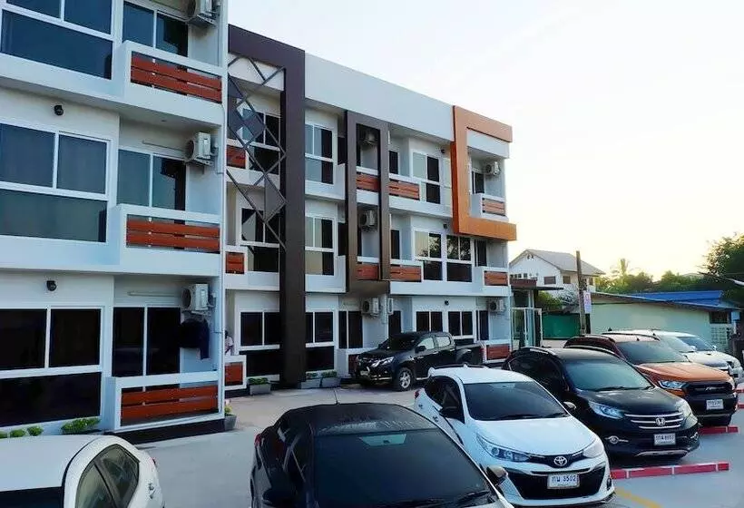 O2 Hotel Sakonnakhon