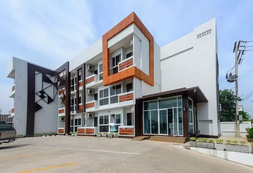 O2 Hotel Sakonnakhon
