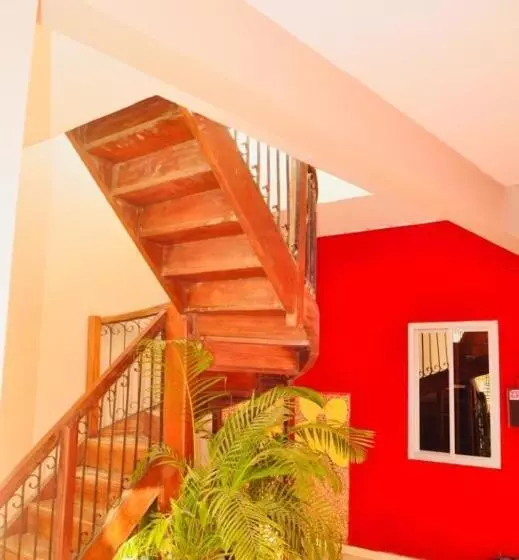 پانسیون Chez Titi