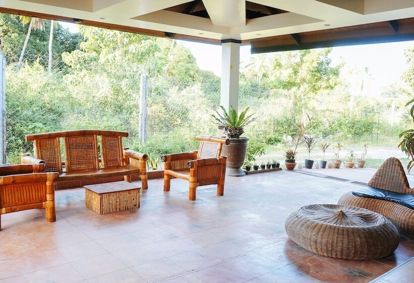 Majatalo Reddoorz Plus @ Catarman Dauis