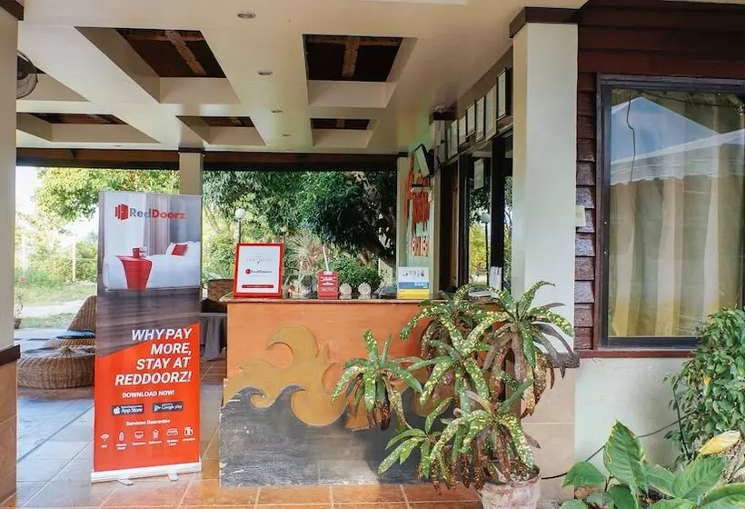 پانسیون Reddoorz Plus @ Catarman Dauis