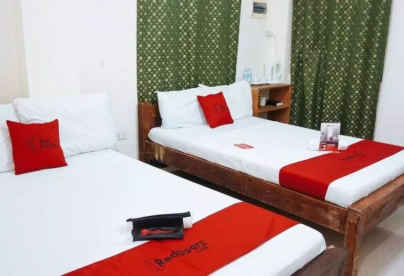 پانسیون Reddoorz Plus @ Catarman Dauis