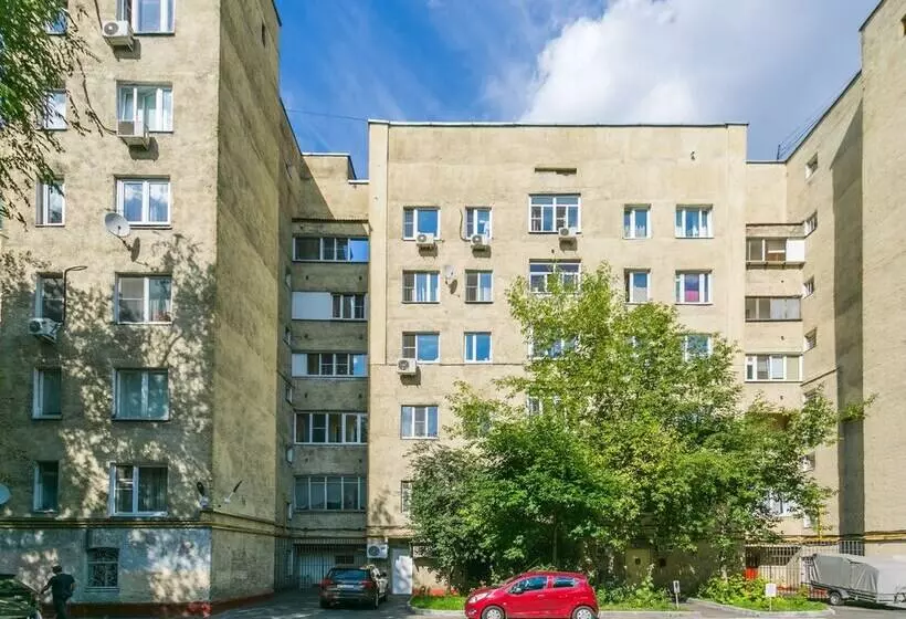 Apartment On 2ya Brestskaya 43