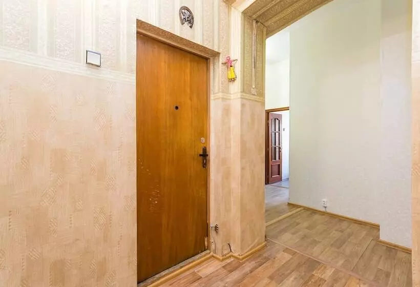 Apartment On 2ya Brestskaya 43