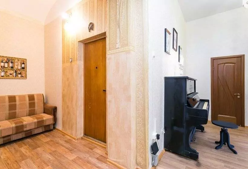Apartment On 2ya Brestskaya 43