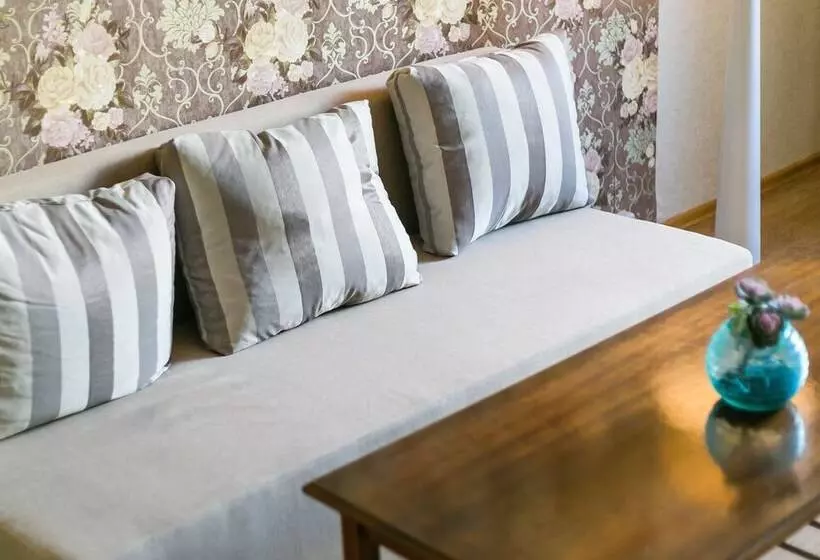 Apartment On 2ya Brestskaya 43
