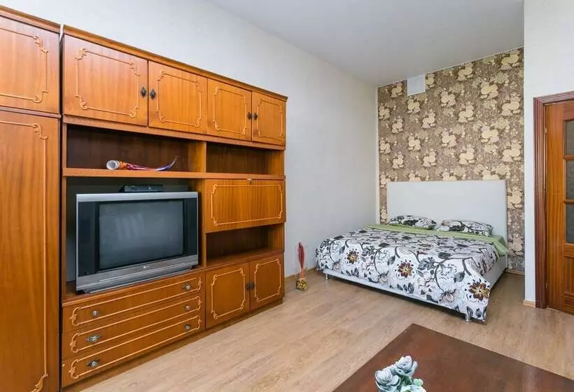 Apartment On 2ya Brestskaya 43