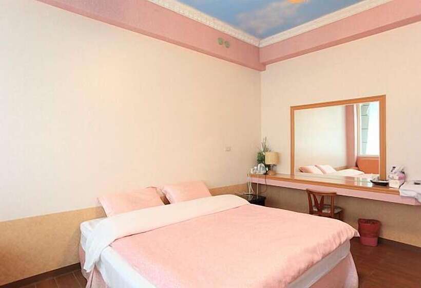 تختخواب و صبحانه Wild Thyme Eco Guest House