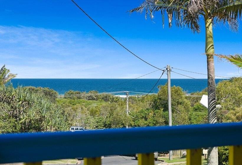 Chalet By The Sea, 10 Pelican Street, Peregian Beach