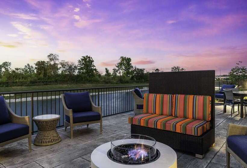 Отель Home2 Suites By Hilton Fort Wayne North