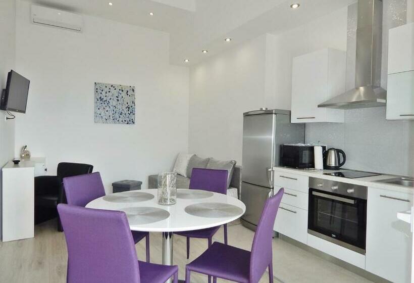 Lavander Apartments Omiš