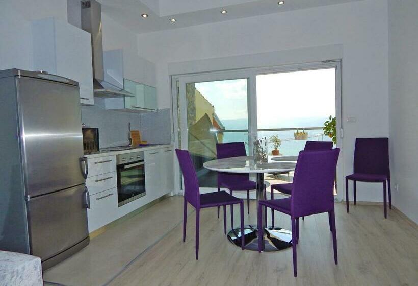 Lavander Apartments Omiš