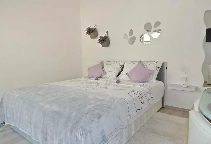 Lavander Apartments Omiš