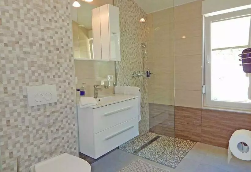 Lavander Apartments Omiš