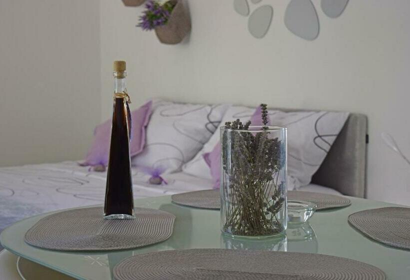 Lavander Apartments Omiš