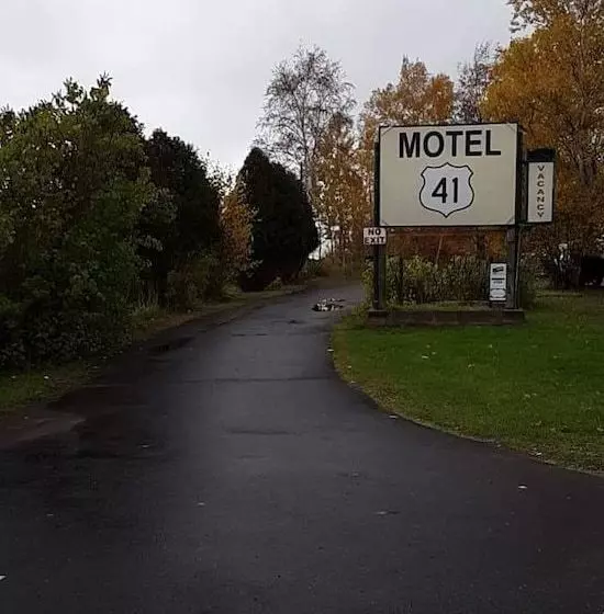 Motel 41