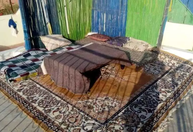 Nomad Surf House   Hostel