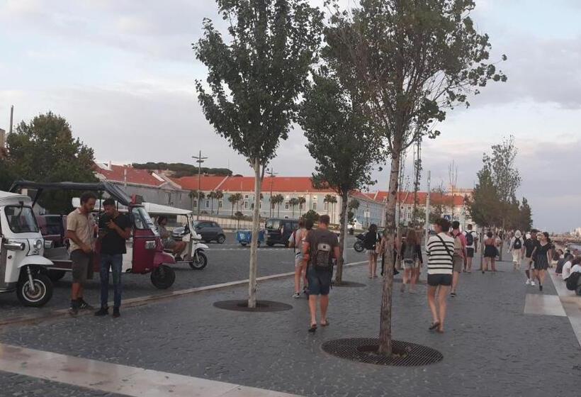 پانسیون Ameli Rooms