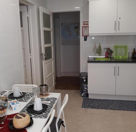 پانسیون Ameli Rooms