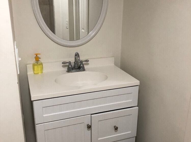 بنسيون Cute Housing Glendale California