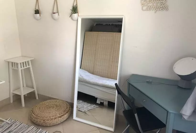 Majatalo Cute Housing Glendale California