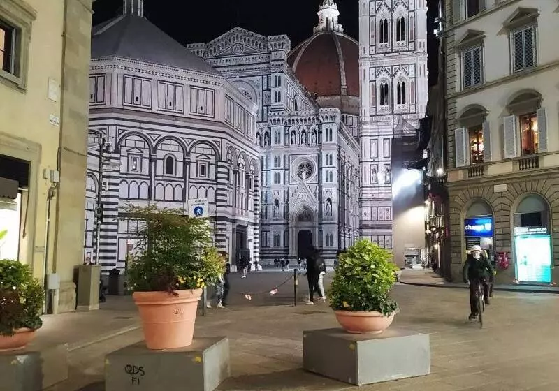 پانسیون Lady Luna B&b