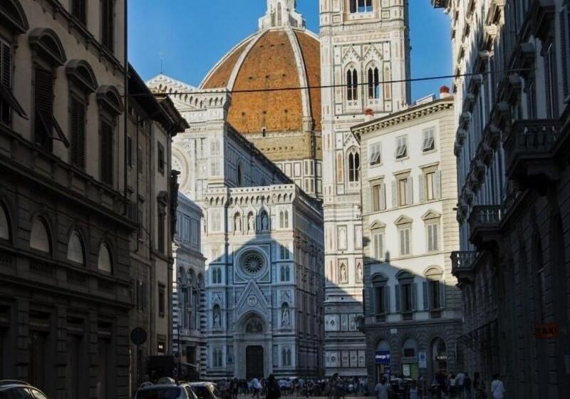 پانسیون Lady Luna B&b