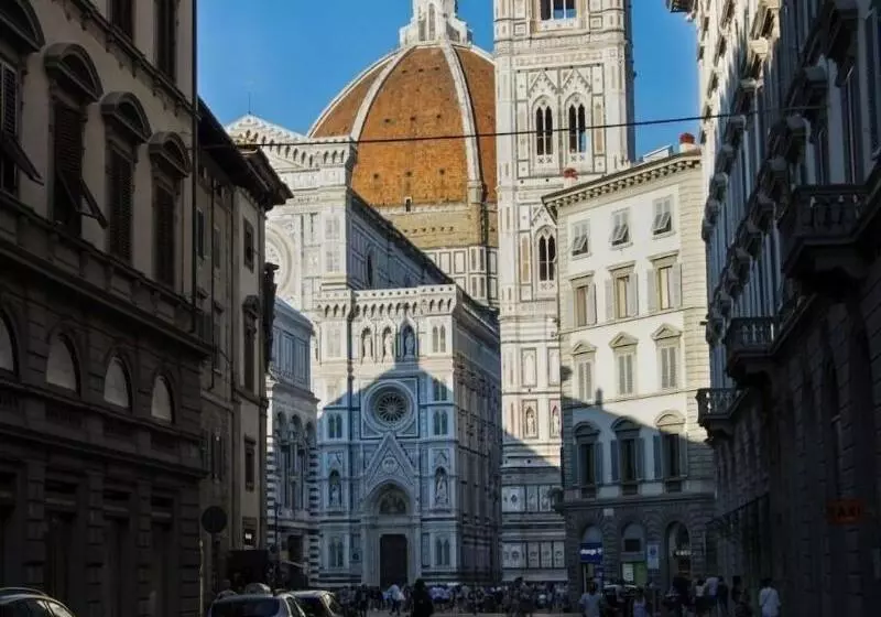 پانسیون Lady Luna B&b