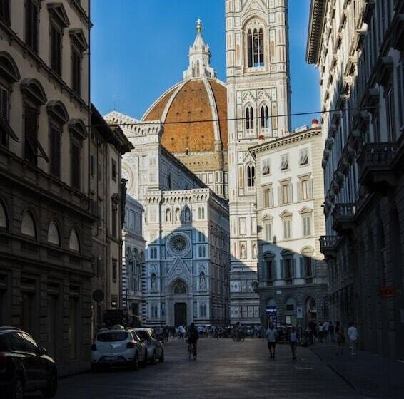 پانسیون Lady Luna B&b