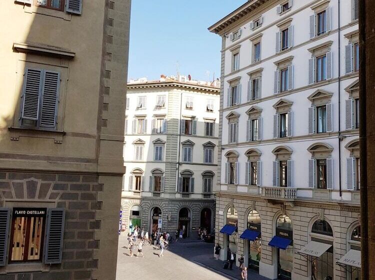 پانسیون Lady Luna B&b