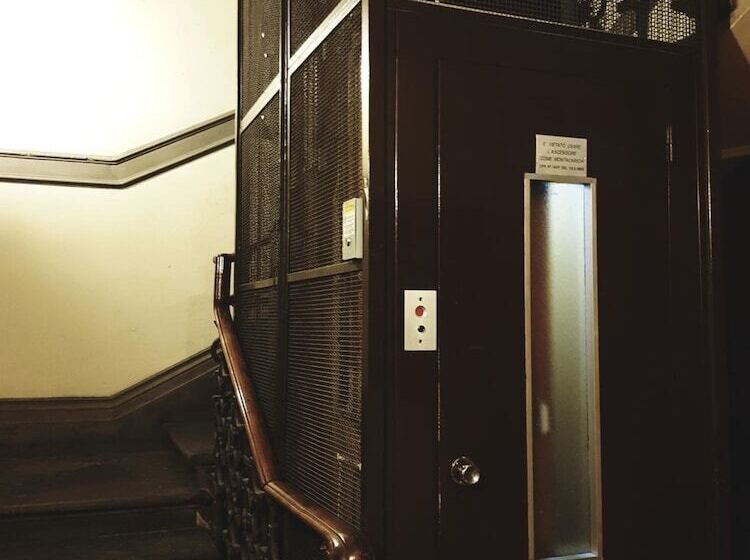 پانسیون Lady Luna B&b