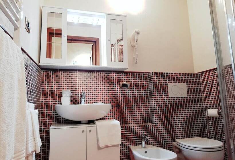 پانسیون Lady Luna B&b