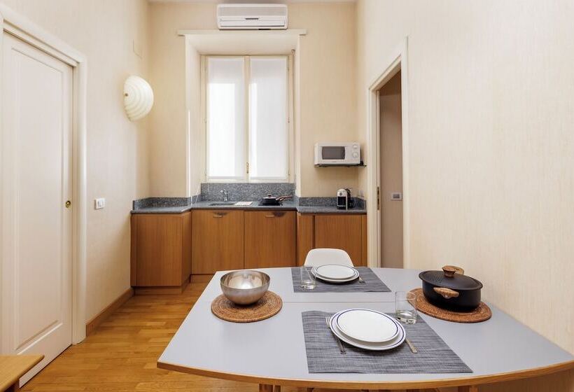 Szálló Dynasty Suites Downtown Apartments