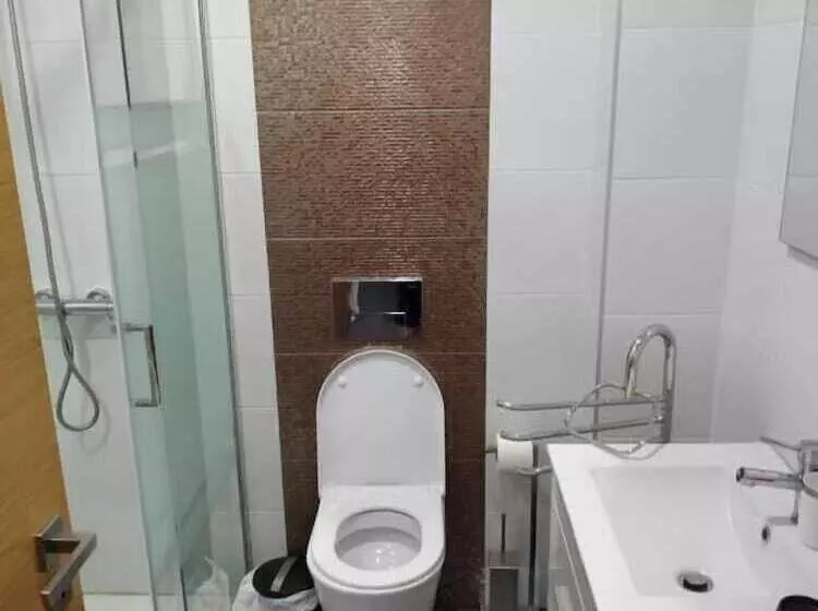 T3 Sra Da Rocha By Casas & Papéis