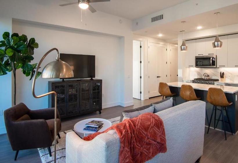 Why Houston Downtown