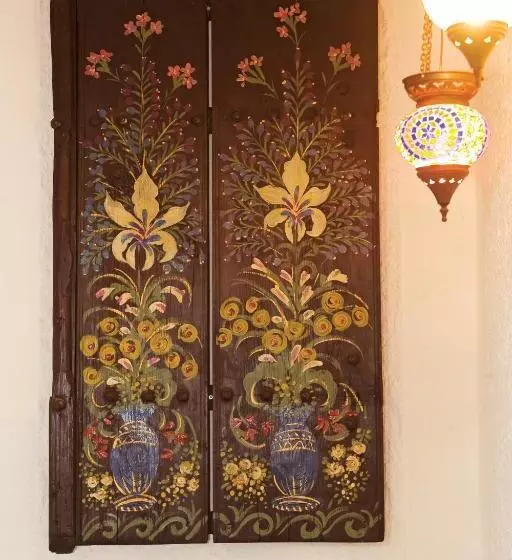 هتل Cicerone Lodge