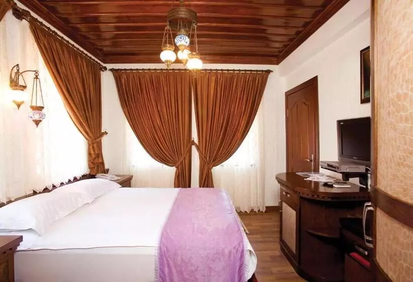 هتل Cicerone Lodge