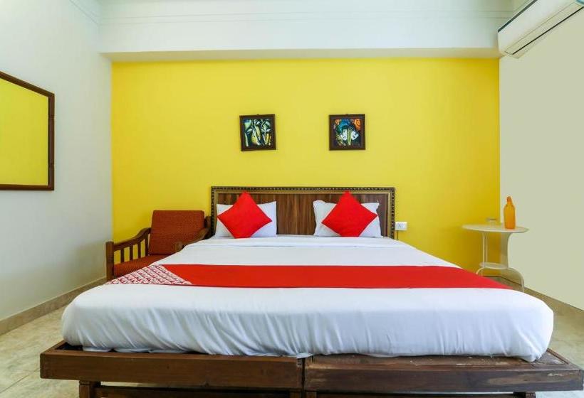 ホテル Oyo 68034 Roshan Villa