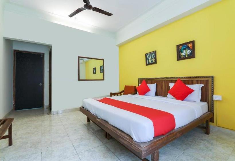 ホテル Oyo 68034 Roshan Villa