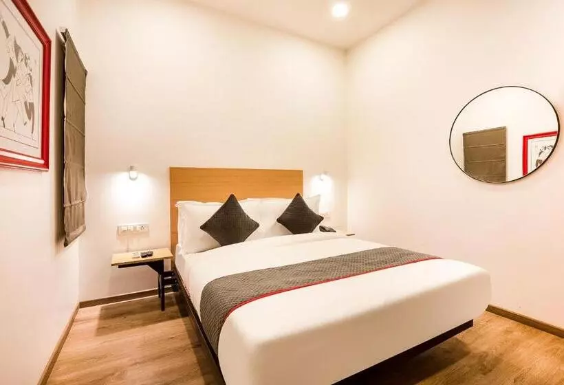 ホテル Townhouse Pipliyahana Square