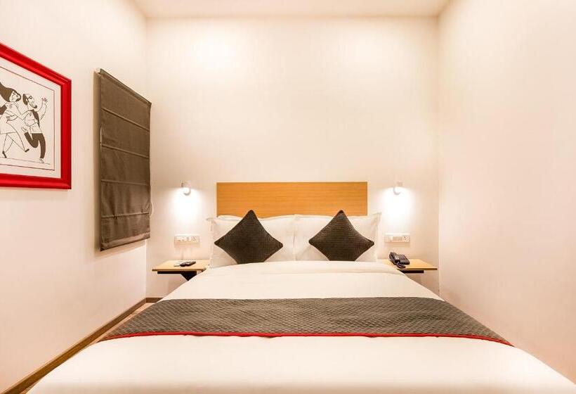 Hotel Townhouse Pipliyahana Square