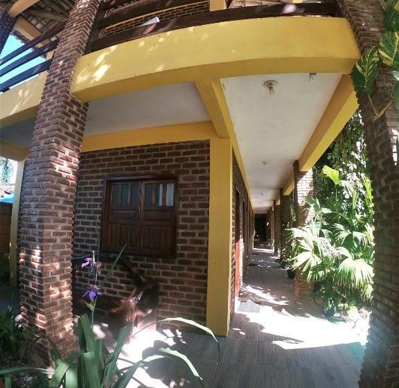 ペンション Pousada Aruanã