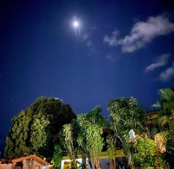 ペンション Pousada Aruanã