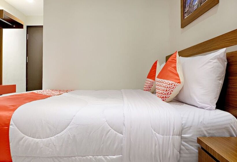 Hotel Oyo 2756 Anata