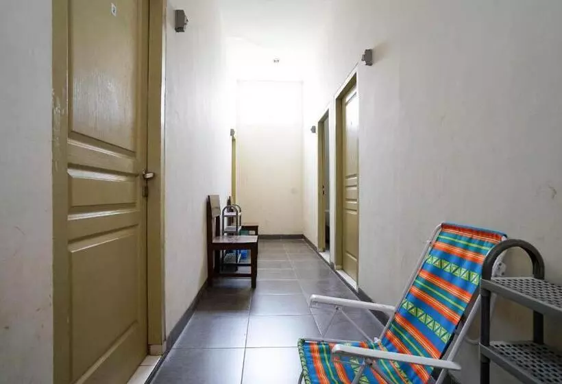 ホテル Oyo 2874 Berlian Residence