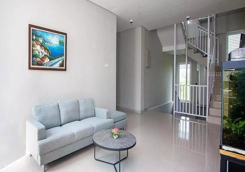 ホテル Privato Suite Purwokerto