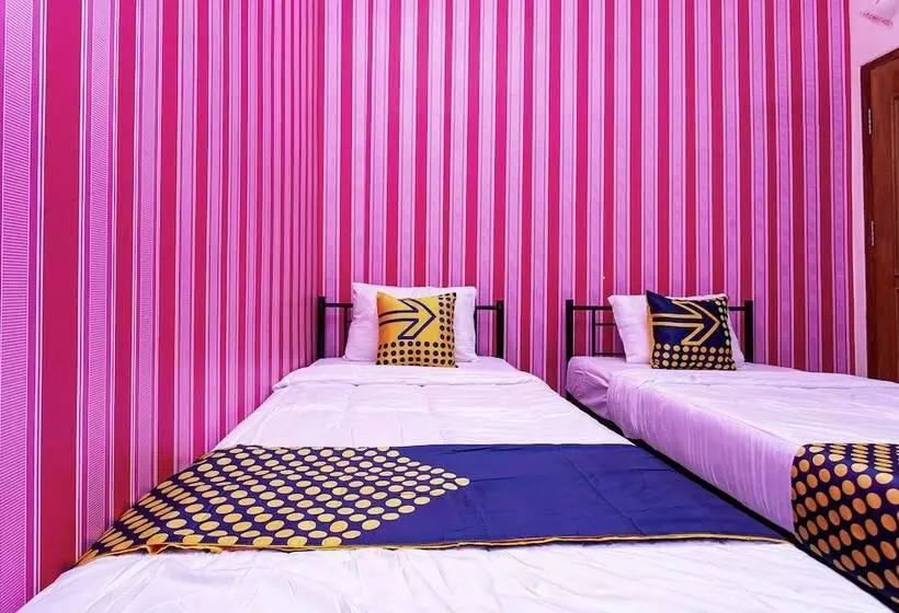 Hotelli Spot On 2875 Kost Pandawa Syariah