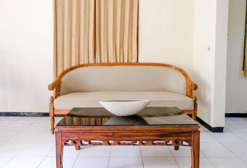 Hotel Spot On 2875 Madani Family Residence Syariah