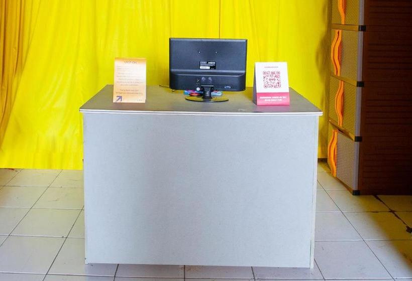 فندق Spot On 2697 Homy House